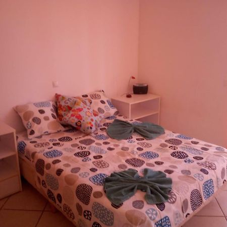Good Value Low Cost Apartment Second Beach Line Санта Мария Екстериор снимка